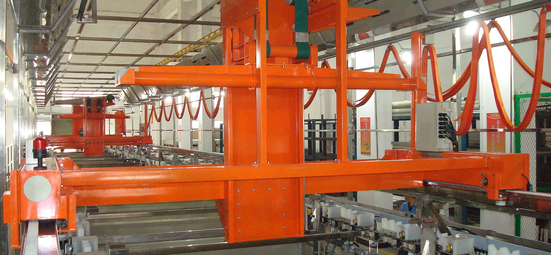 龍門式陽(yáng)極氧化生產(chǎn)線